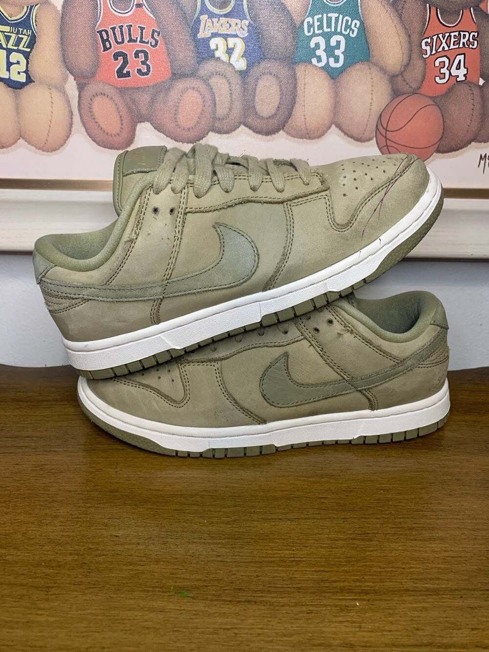 Nike Dunk Low PRM Neutral Olive Women Size 7